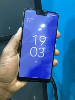 A picture of Google pixel 3xl