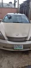 A picture of 2004 LEXUS 2004 PURE FIRST BODY