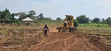 A picture of  GAYAZA_BUSIIKA rd JANDA Plots for trade sale 12M_UGX Per