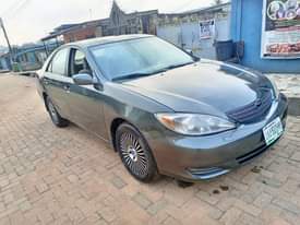 A picture of 2003 Toyota Camry
