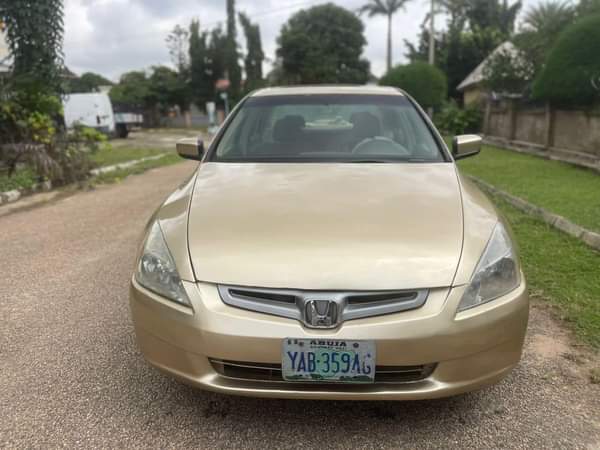 A picture of Honda accord aka End Of Discussion Buy and drive Price