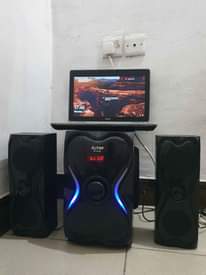 A picture of Dell latitude E6430 na Subwoofer