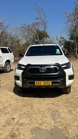 used toyota hilux