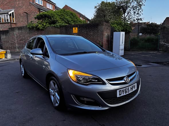 vauxhall astra