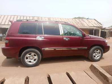 A picture of Highlander Belgium Standard Price 2 5m final Last Price Dm