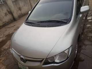 A picture of 2007 Honda civic iRober 09019556049