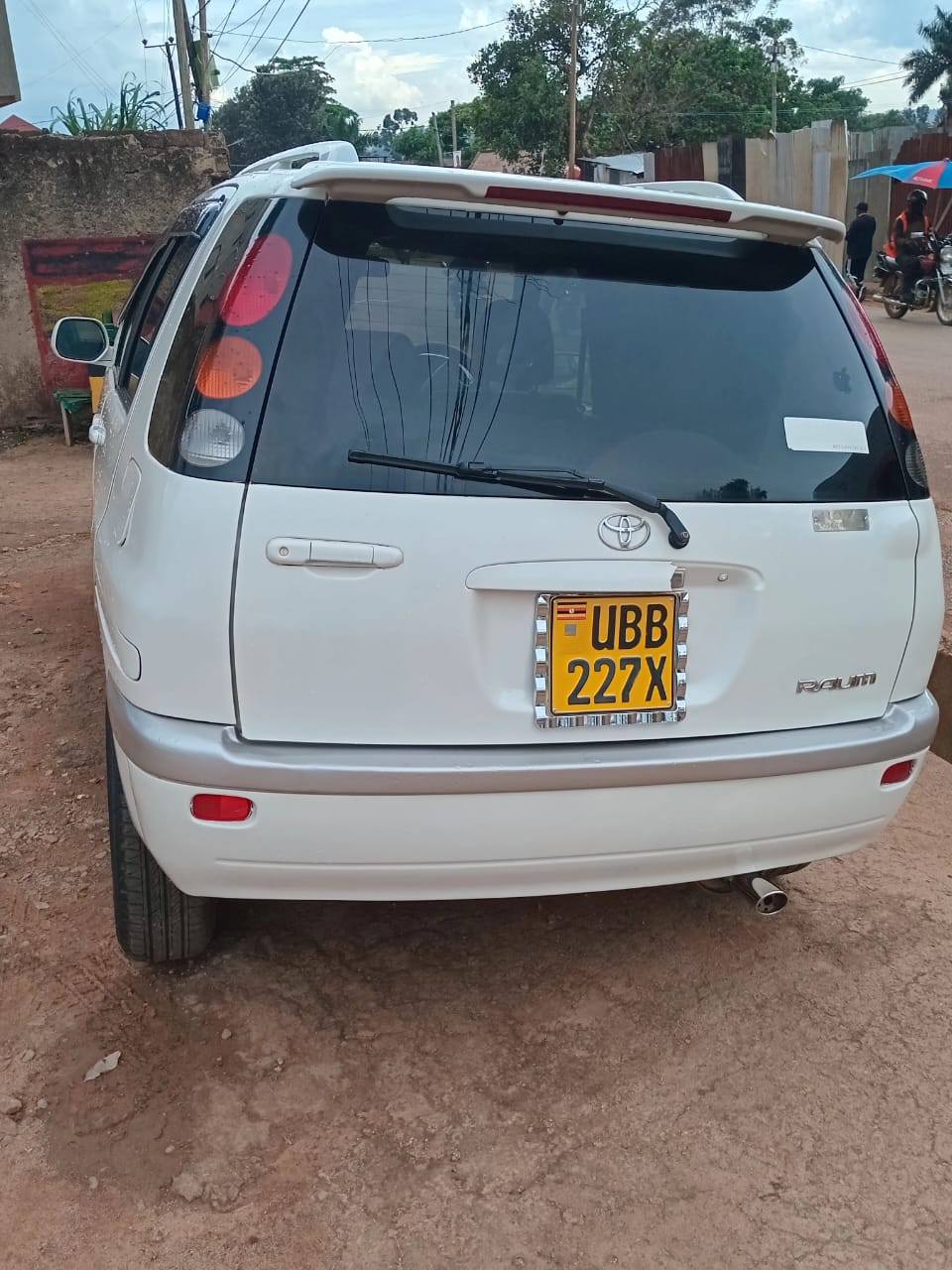used toyota raum
