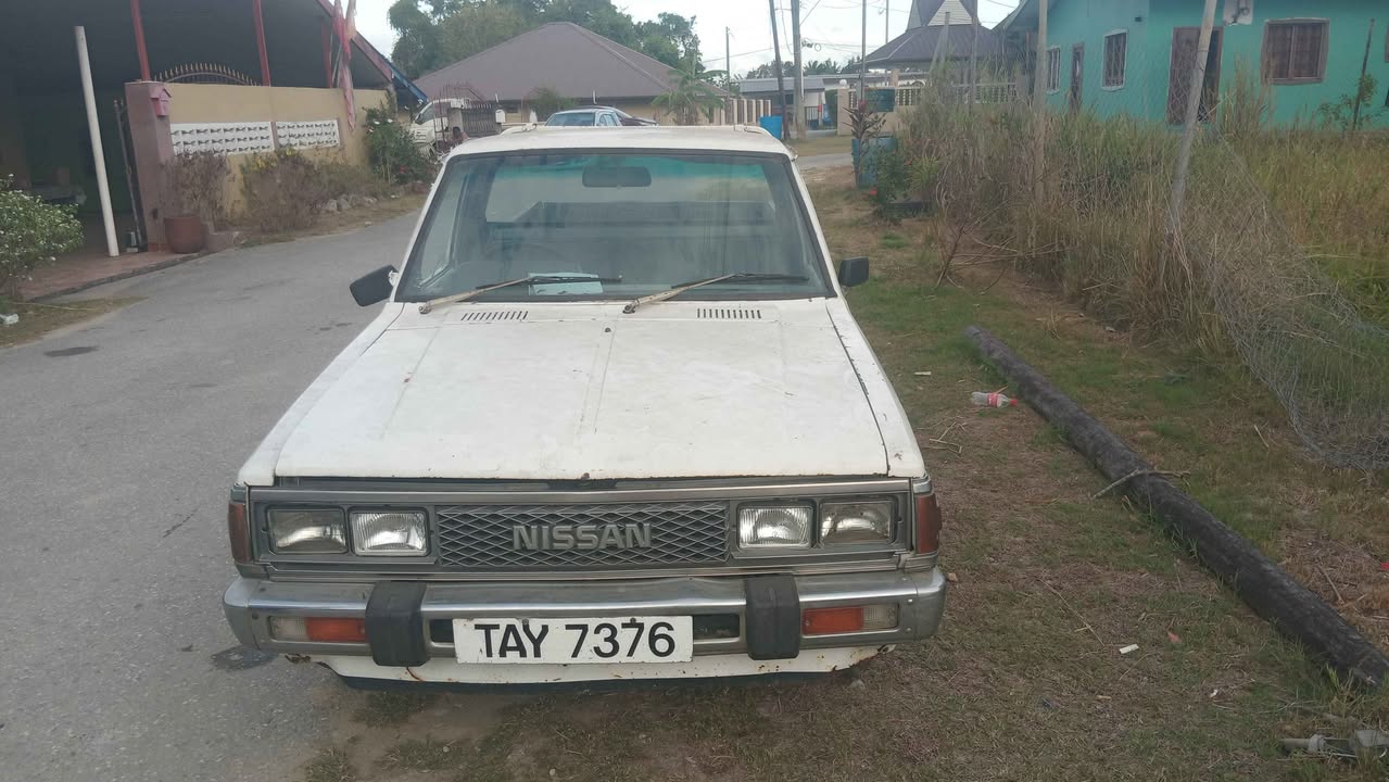 nissan 720