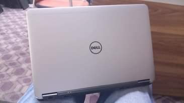 A picture of Dell latitude 7240