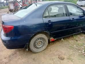 A picture of Neatly used Toyota Corolla 2004 model available for sale Engine