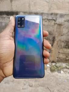 A picture of SAMSUNG A31