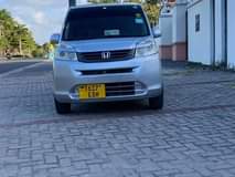 A picture of HONDA LIFE INAUZWA MILLION 7 NA LAKI 8