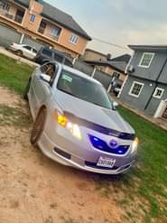 A picture of LET S DEAL 2008 Camry Se Tok standard 10 months
