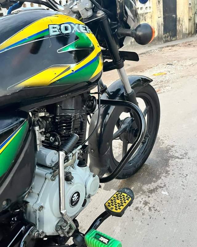 A picture of BOXER BM 150