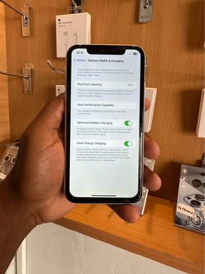 A picture of Iphone XR 128GB