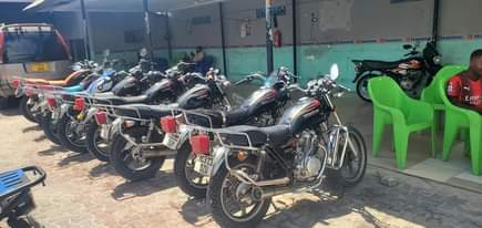 A picture of Tunauza pikipiki haina zote hajue boxer na tvs bei kuanzia