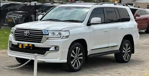 toyota land cruiser