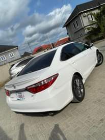 A picture of Toyota Camry 2016
