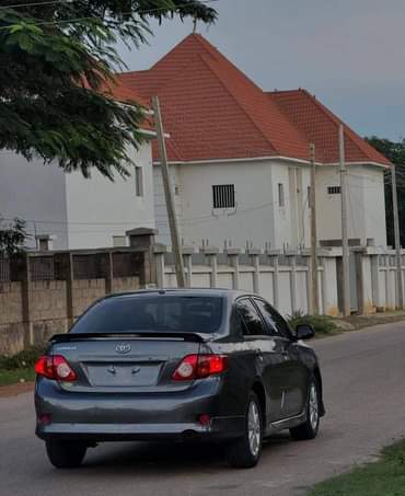 A picture of FOR SALE SLIGHTLY USED TOYOTA COROLLA S 2009 MODEL BELGIUM