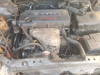 A picture of Toyota Camry 2004 For Sale Oven baked on first body
