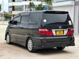 A picture of 2005 TOYOTA ALPHARD
