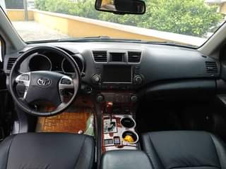 A picture of Toyota Highlander XLE 2013 Model