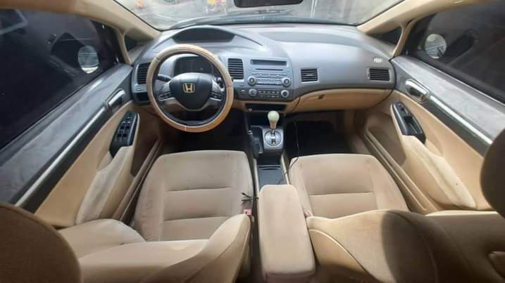 A picture of Honda civic 2008