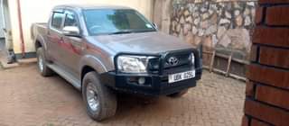 used toyota hilux