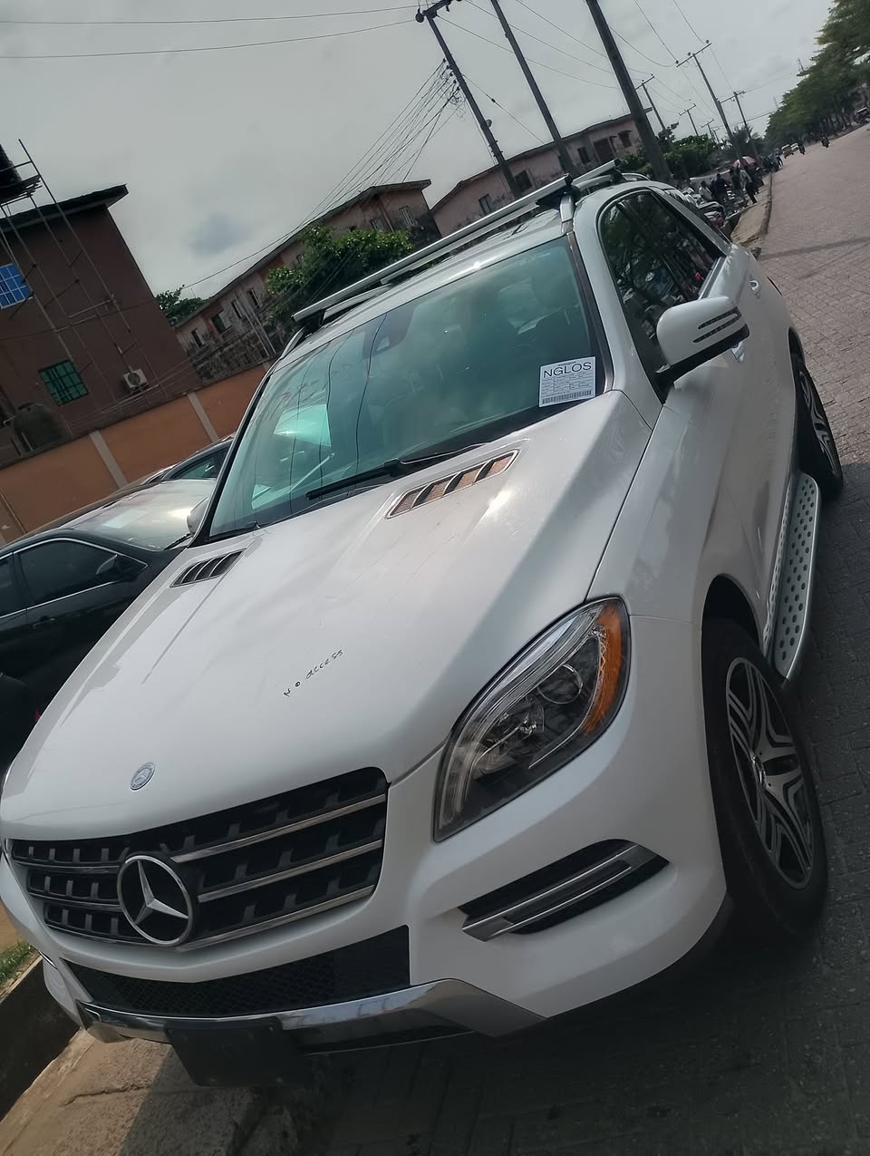 A picture of ML 350