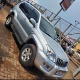A picture of PRADO TX 2006 77M