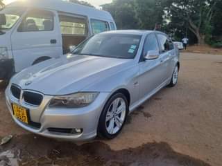 bmw 320i
