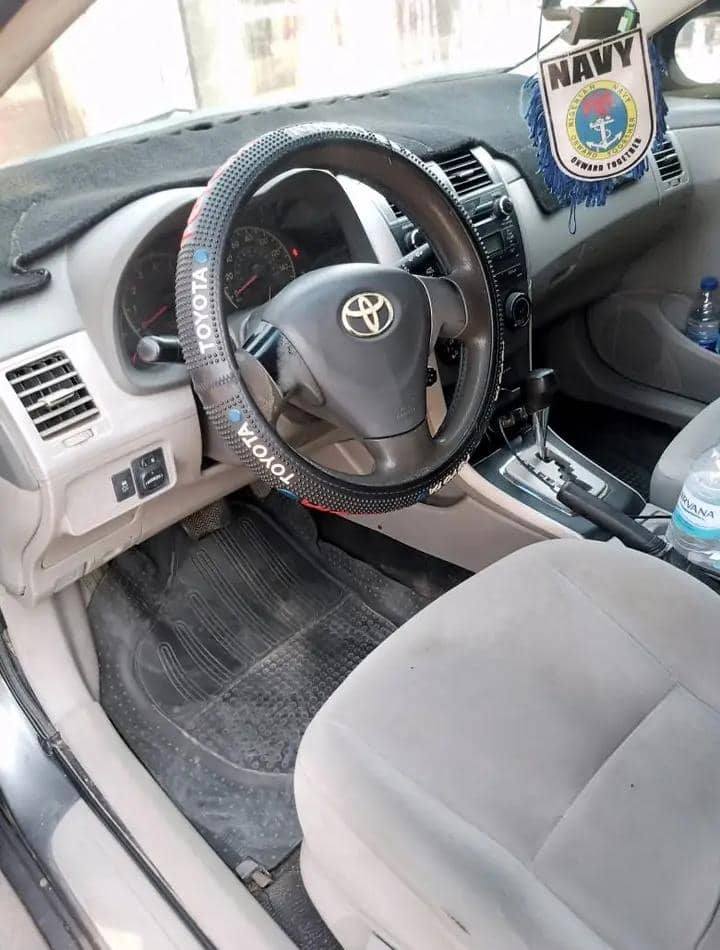 A picture of Toyota Corolla 08