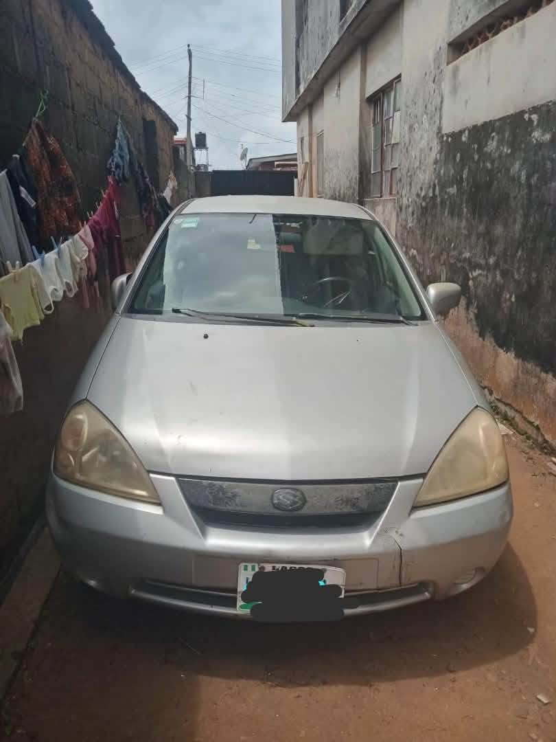 A picture of Ikotun suzuki liana 05