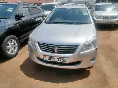 toyota premio