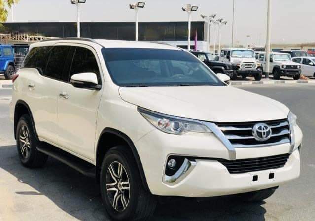 A picture of TOYOTA FORTUNER
