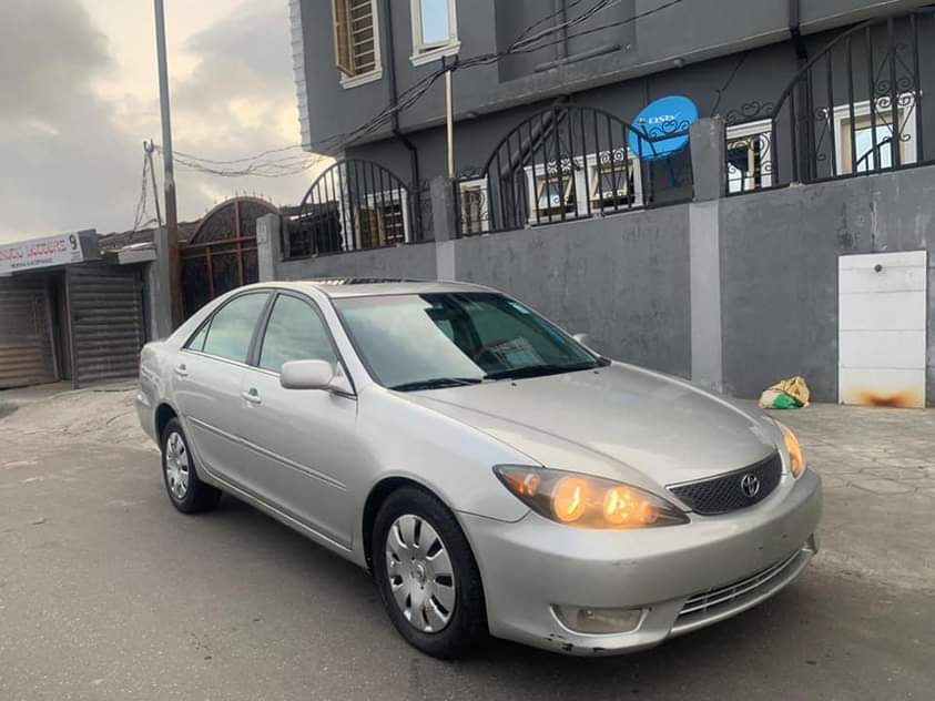 A picture of Few months registered Toyota Camry 2006 model pure first body