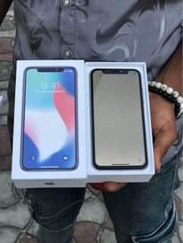 A picture of Iphone X