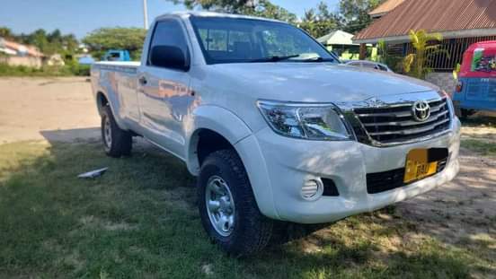 A picture of Inauzwaa Toyota HiluxTsh 45M For sale Toyota Harrier U D