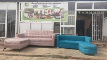 A picture of L shaped upholstery chai3