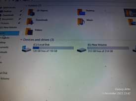A picture of Dell inspiron 5050 130
