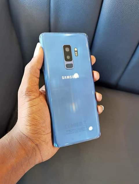 A picture of SAMSUNG S9 PLUS