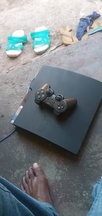 A picture of Kama una hiyo note 10 njoo WhatsApp 0620216783