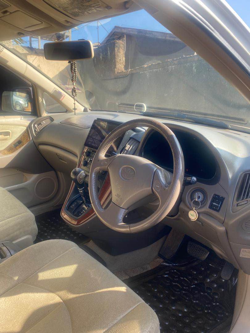 toyota harrier