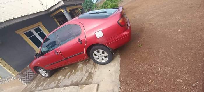 A picture of 2002 Nissan Primera Ce
