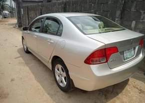 A picture of 2006 HONDA CIVIC FOR SALE flashed on first body Engine