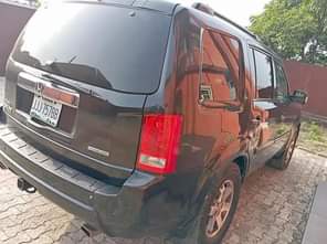 A picture of 2010 Honda pilot Engine very good Gear box excellent Ac
