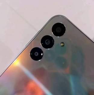 A picture of Samsung galaxy a24 imenyooka saaaana