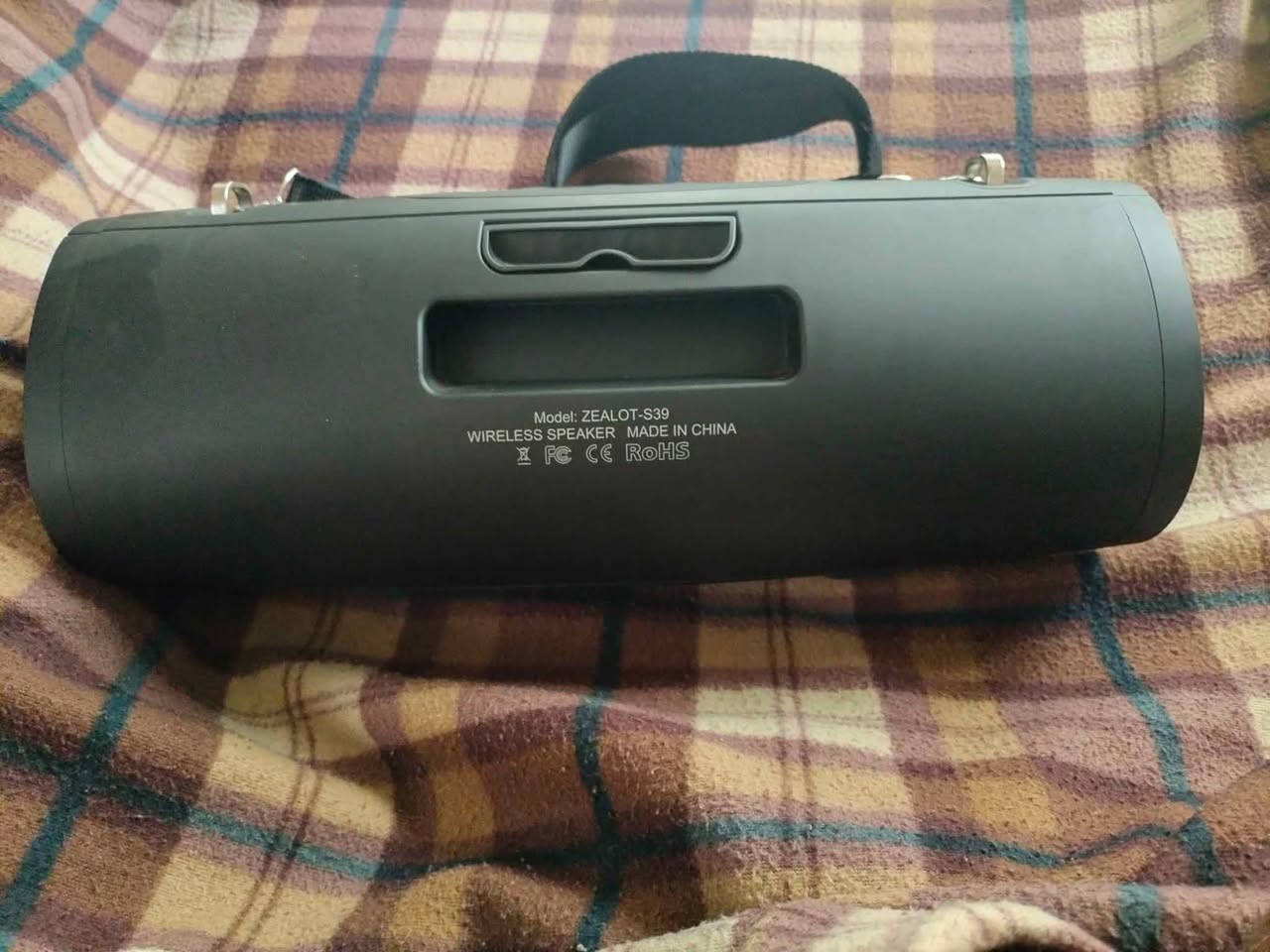 A picture of Wireless zealot speaker