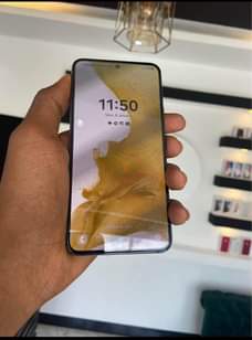A picture of Samsung galaxy S22