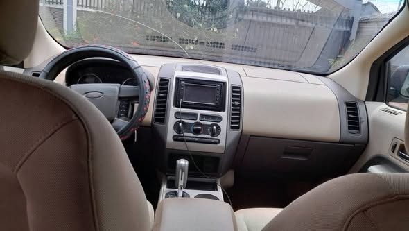 A picture of FORD EDGE